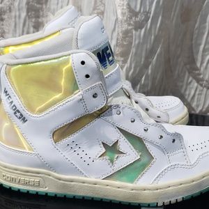 Converse Girls Weapon Sneakers Size 4
